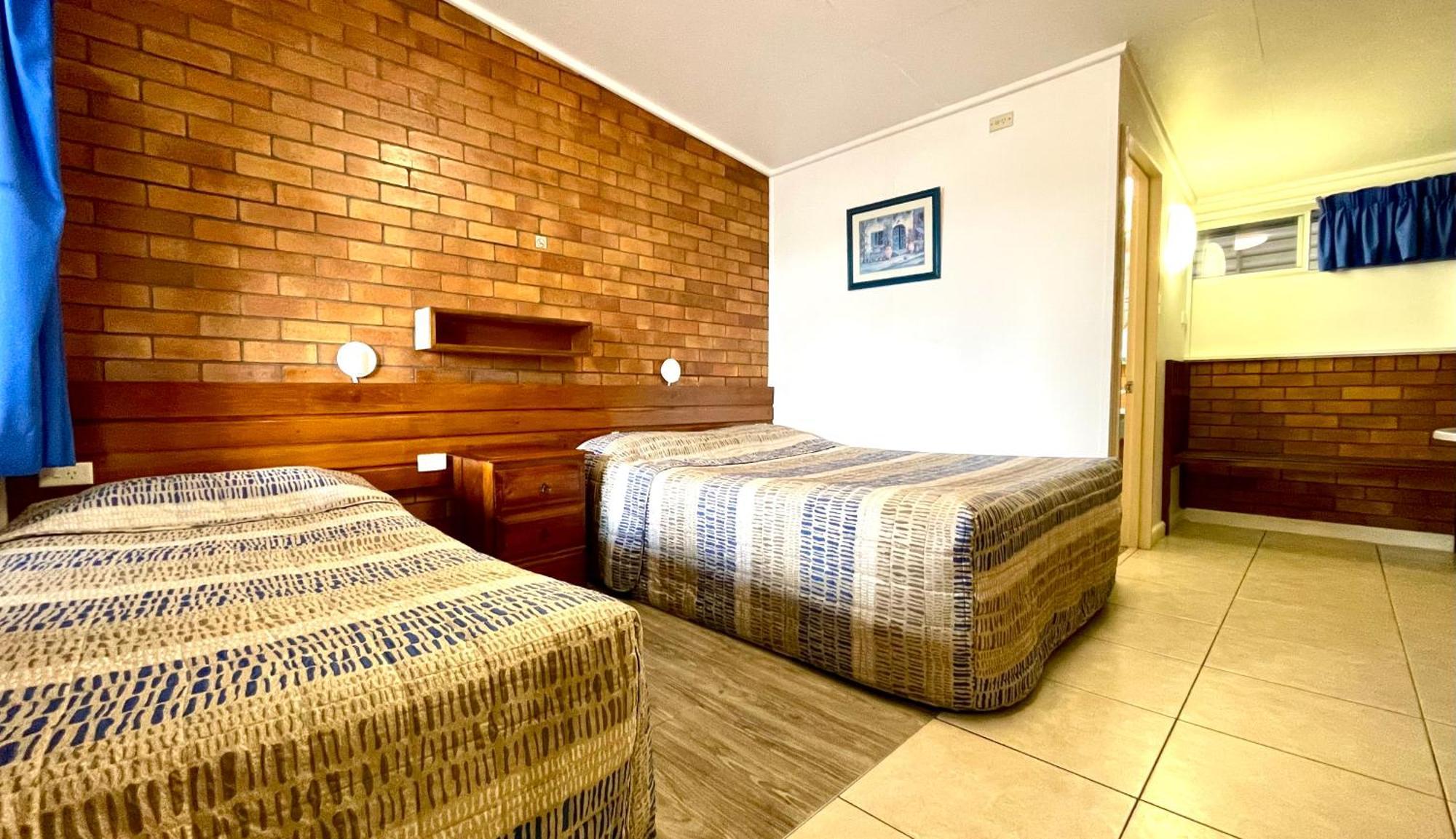 Motel Myall Dalby Exterior photo