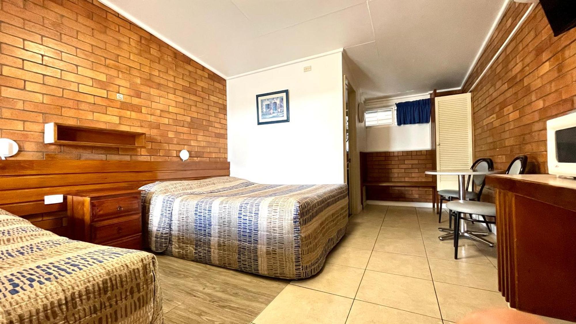 Motel Myall Dalby Exterior photo